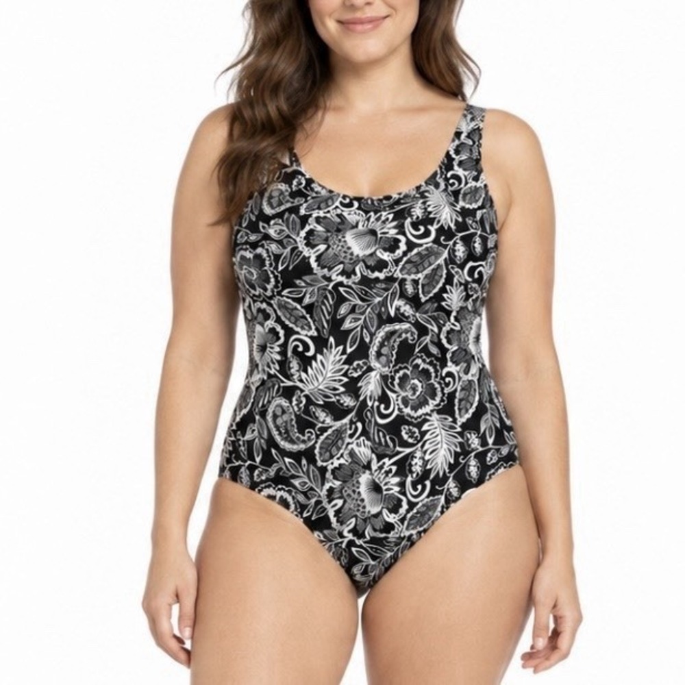 Lands End Black White Floral Tugless Low Leg Soft Cup One Piece Swimsuit 18W